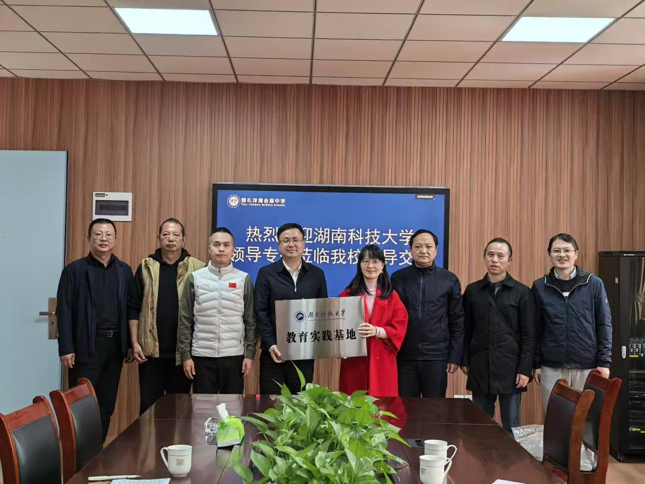 f186f3d8d617498bafaa690b10a1c329.jpg f186f3d8d617498bafaa690b10a1c329.jpg