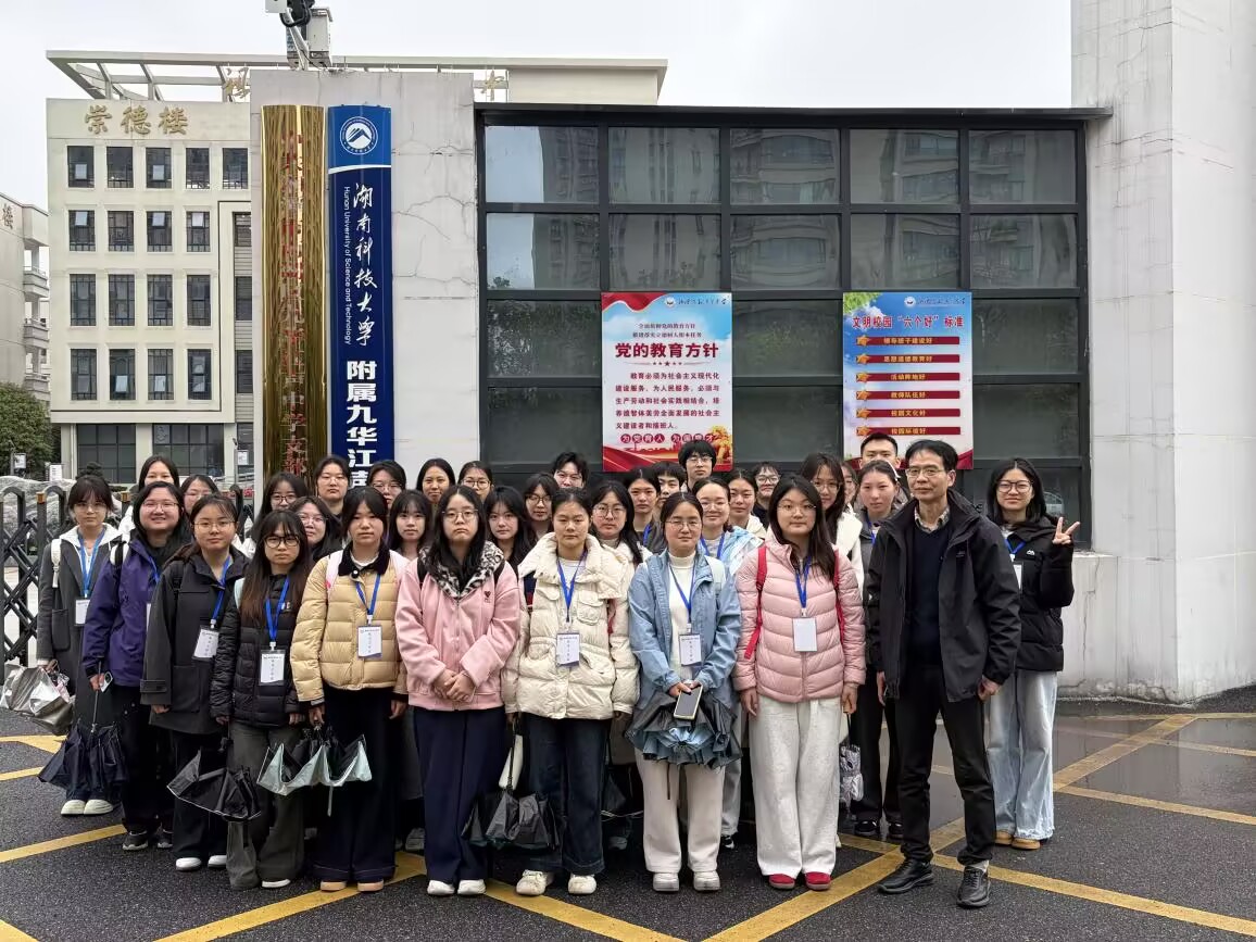 8282cfa781734094b2b8dfeb70b91674.jpg 8282cfa781734094b2b8dfeb70b91674.jpg