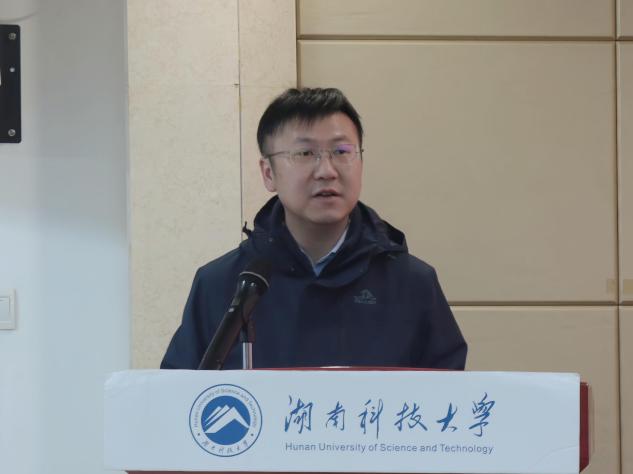 9d5f8be24a0e40b3b4f5d9803c3e93ea.jpeg 9d5f8be24a0e40b3b4f5d9803c3e93ea.jpeg